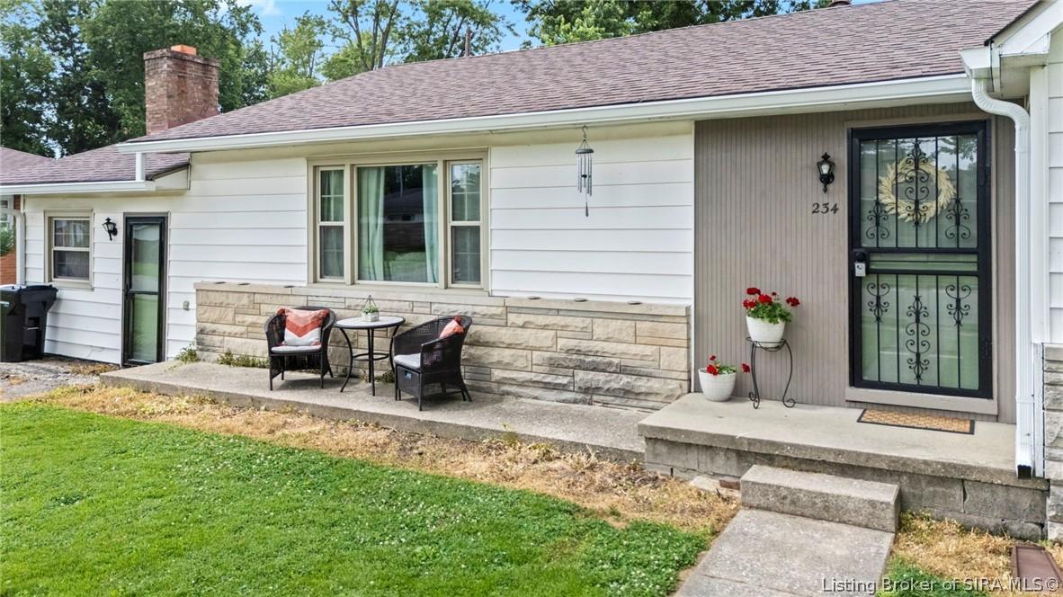 Hargan Dr, Madison, IN 47250
