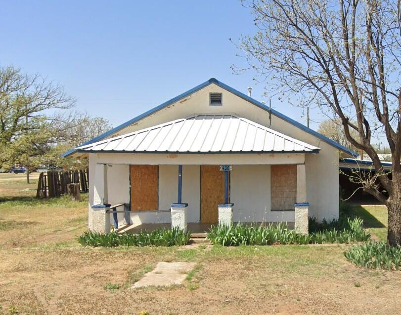 S Emerald St, Crosbyton, TX 79322
