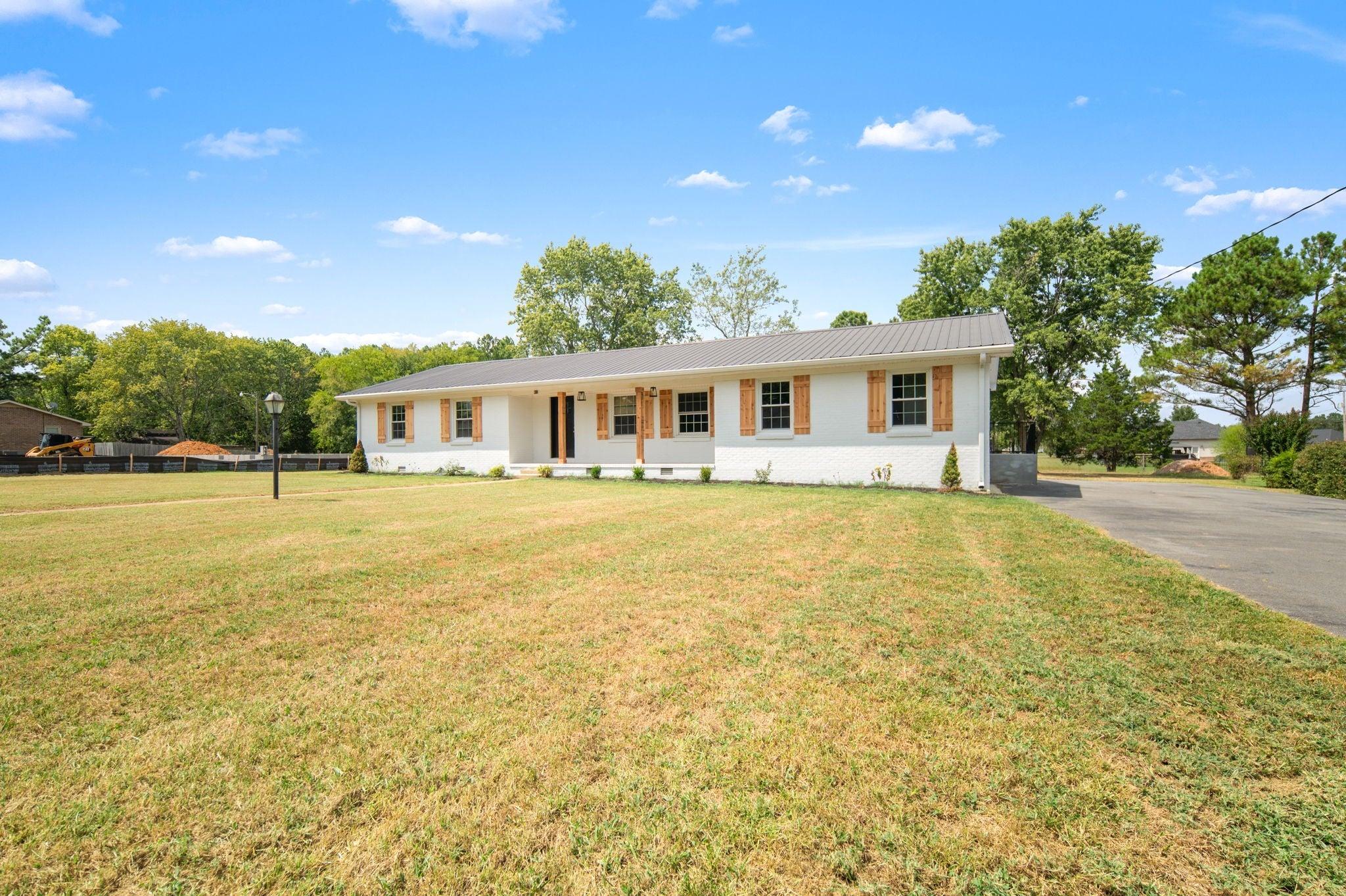 Brookhaven Cir, Shelbyville, TN 37160