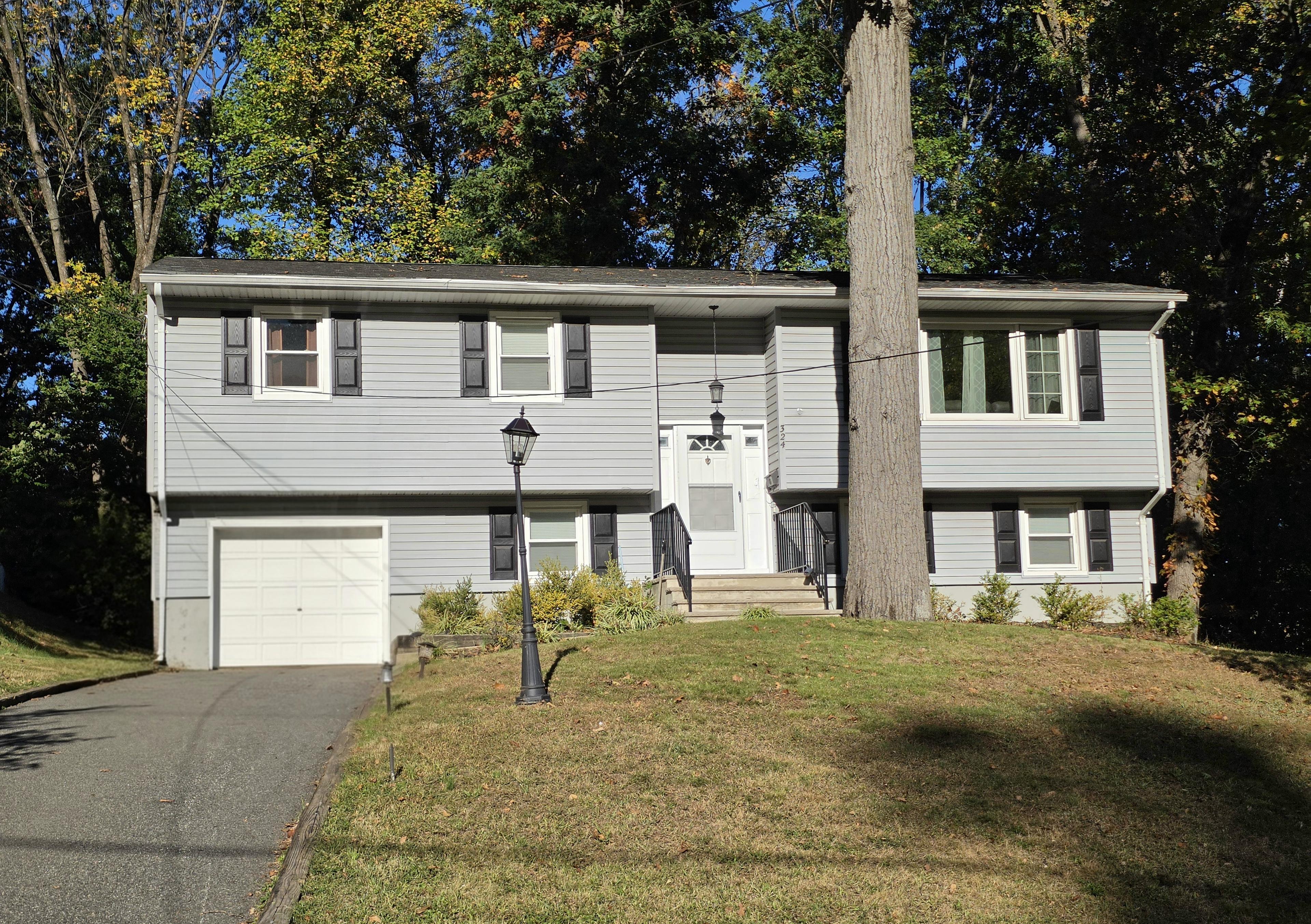 Jefferson Ave, North Plainfield, NJ 07060