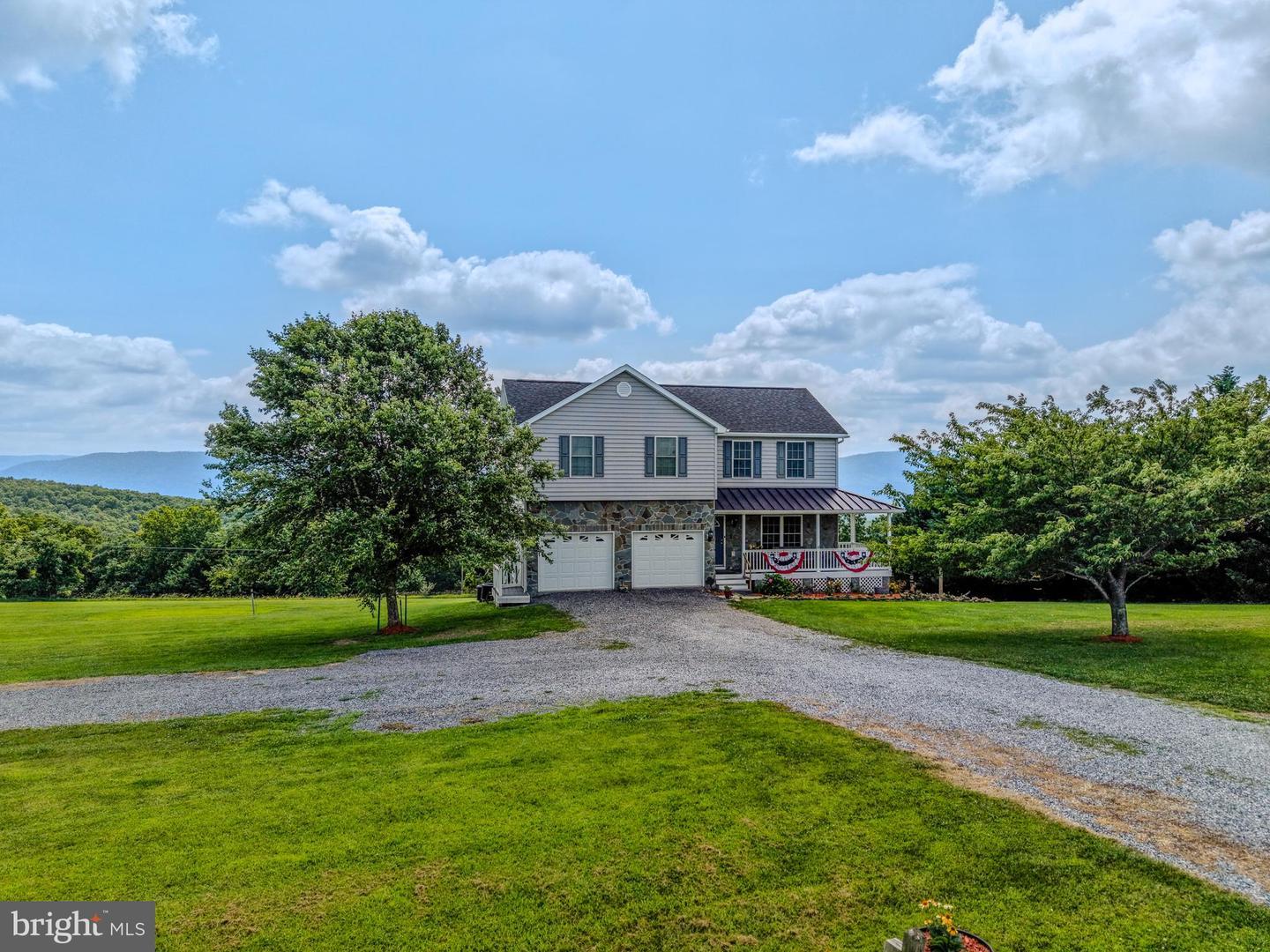 Bogart Dr, Petersburg, WV 26847