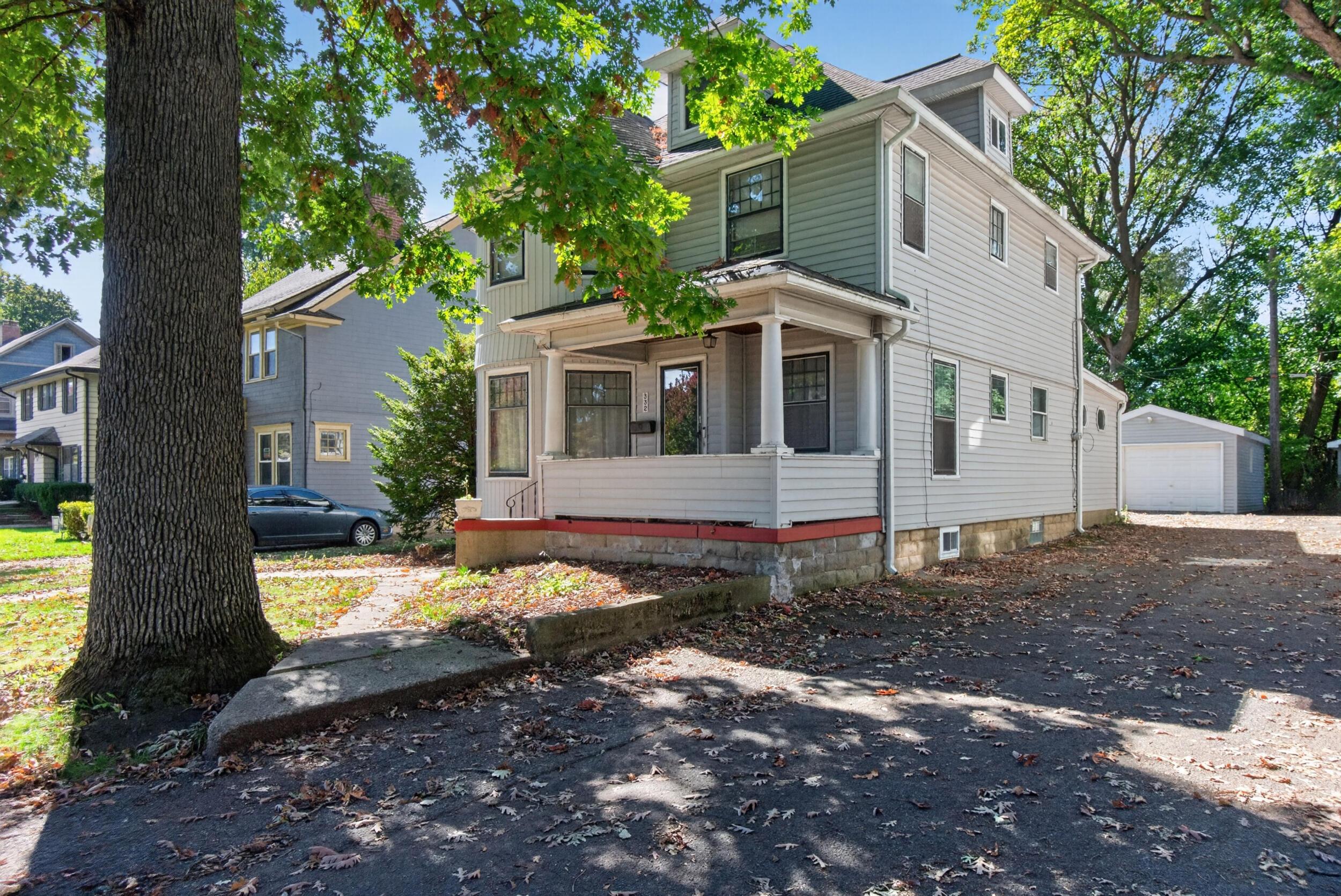 Edward St, Jackson, MI 49201
