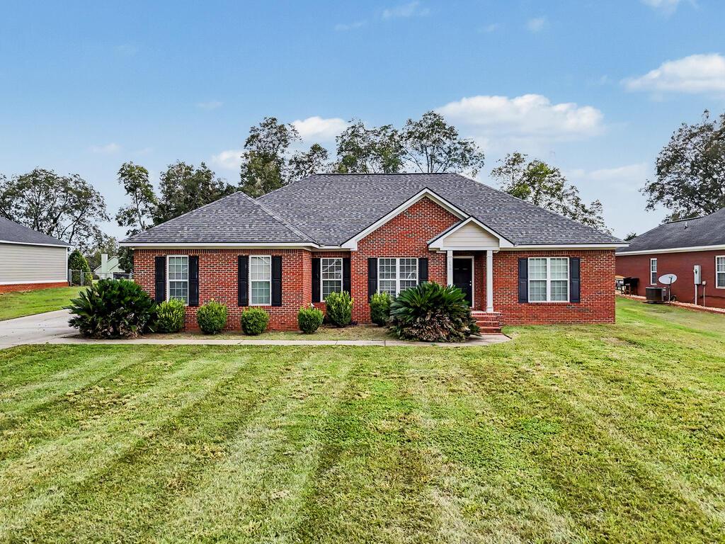 Hawkstead Dr, Leesburg, GA 31763