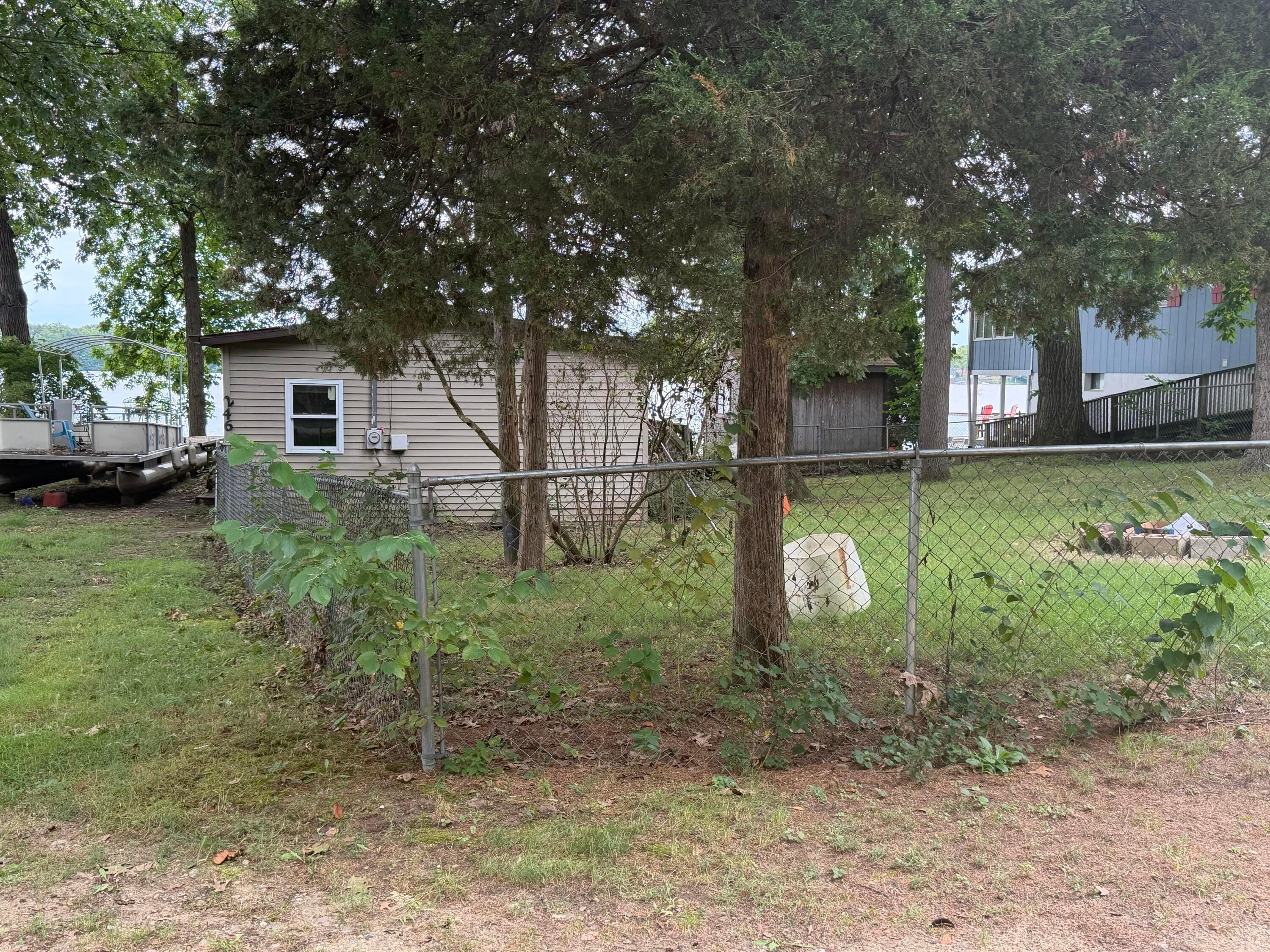 Tuttle Park Dr, Sherwood, MI 49089
