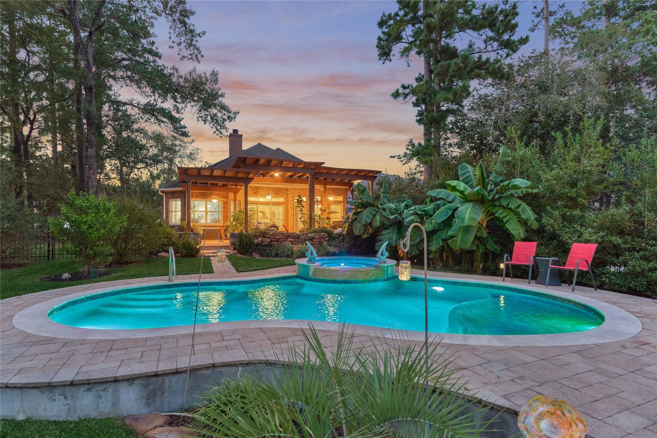 Hillwood Ln, Montgomery, TX 77356