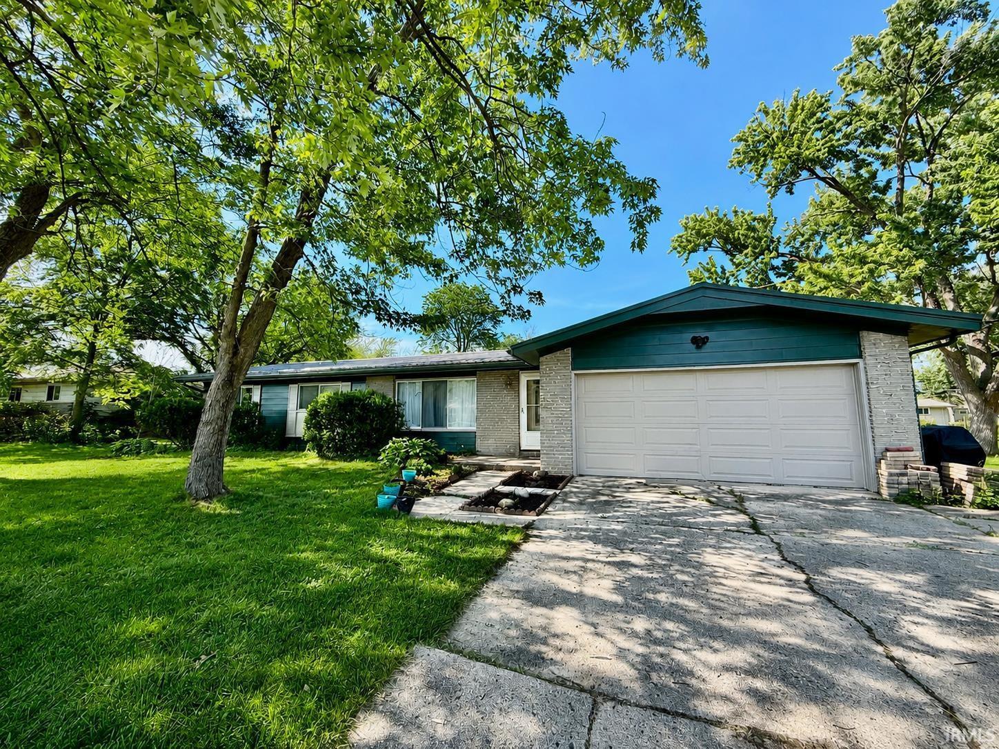 Otsego Dr, Fort Wayne, IN 46825