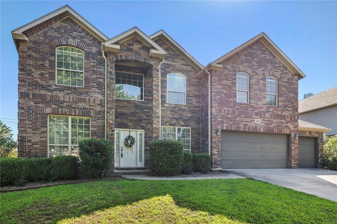 S Coopers Cv, Fayetteville, AR 72701