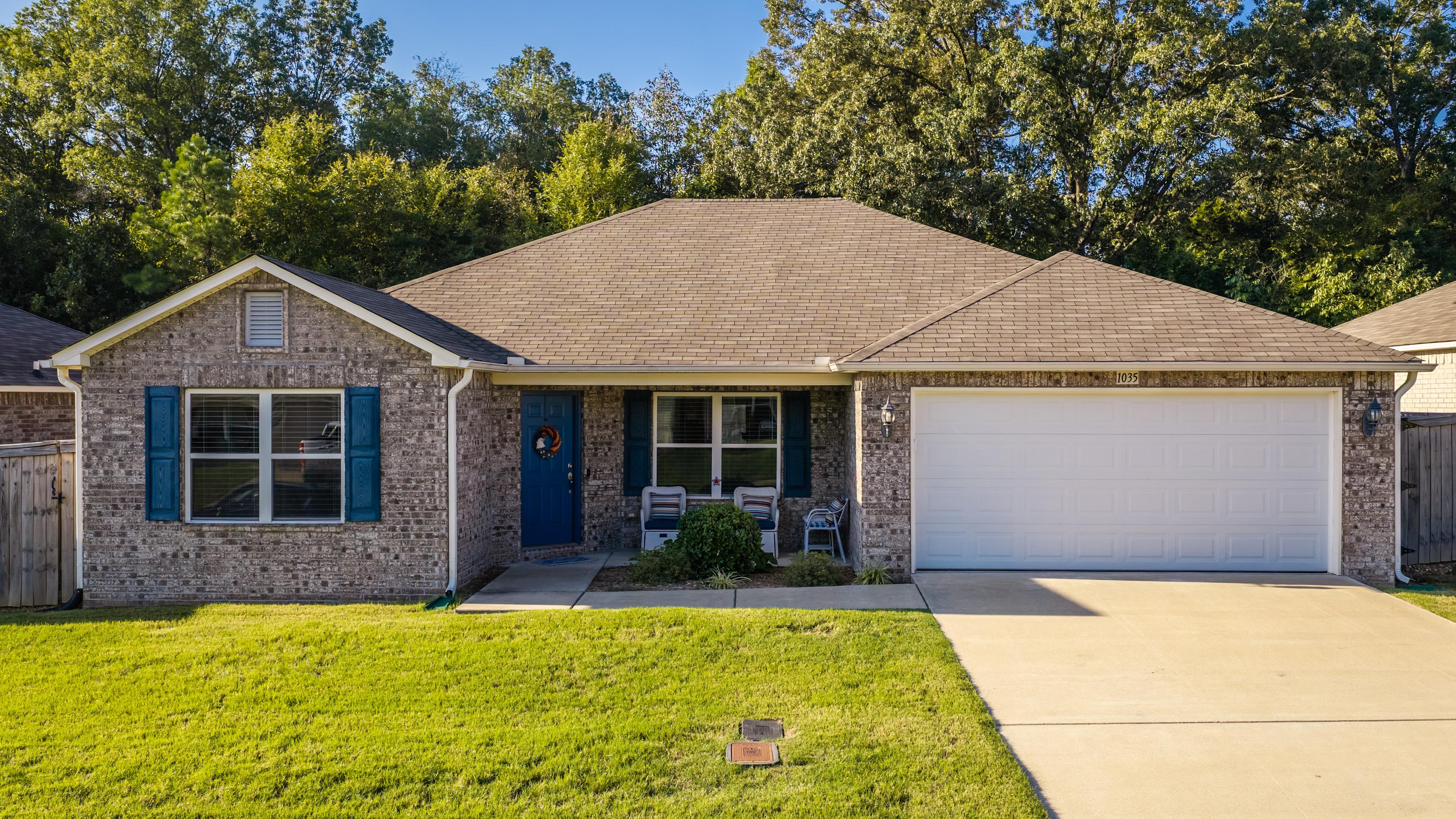 Okeefe Ave, Conway, AR 72032