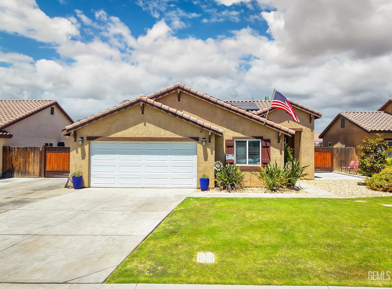 Baja Dr, Bakersfield, CA 93307