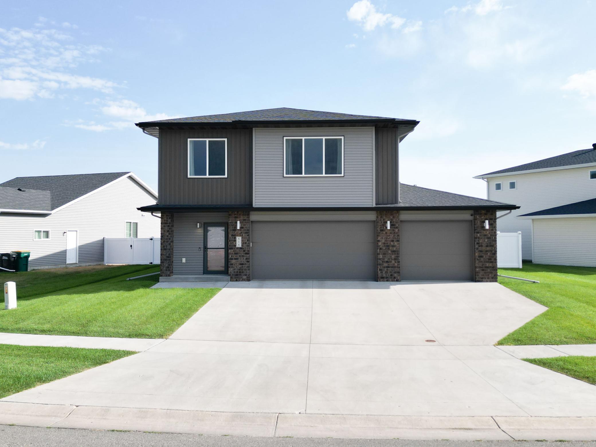 Albert Dr W, West Fargo, ND 58078