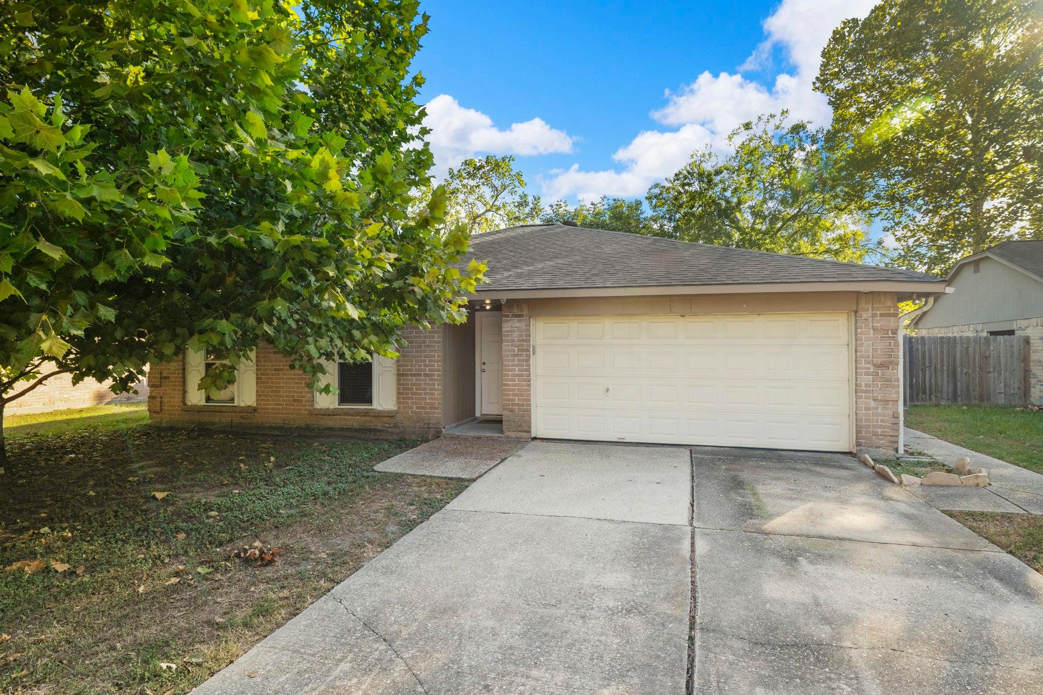 Lestergate Dr, Spring, TX 77373