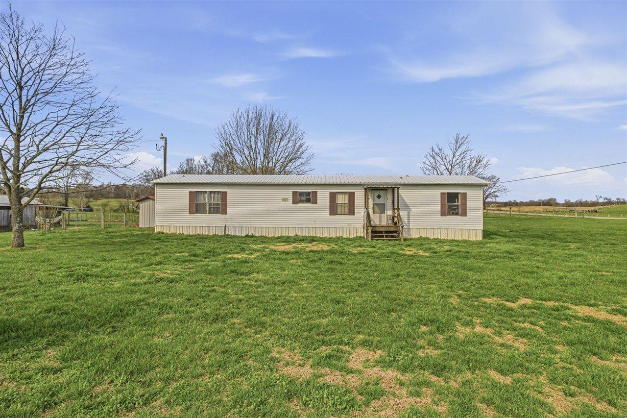 Sunshine Acres Dr, Hardyville, KY 42746