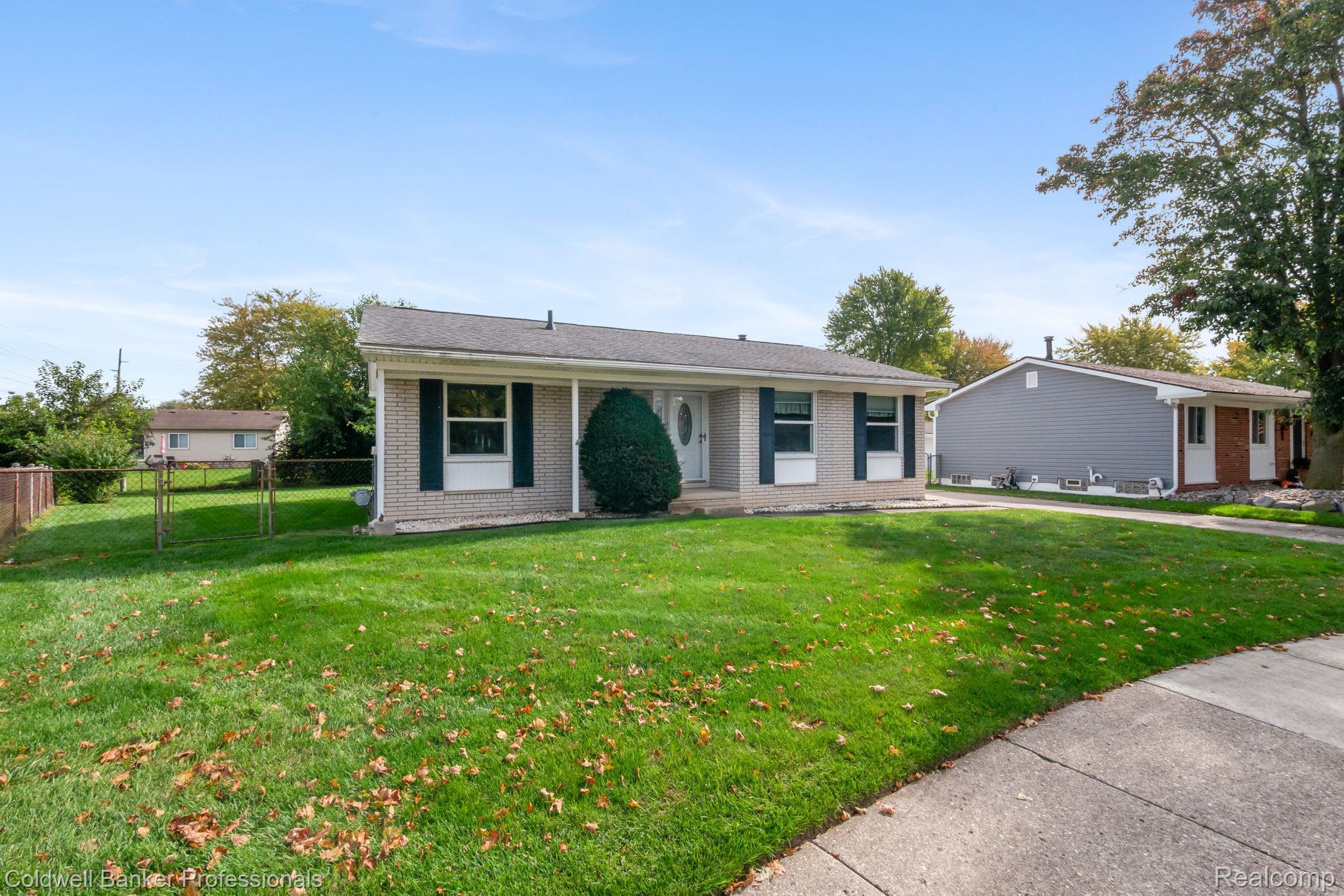 Barchester St, Westland, MI 48186