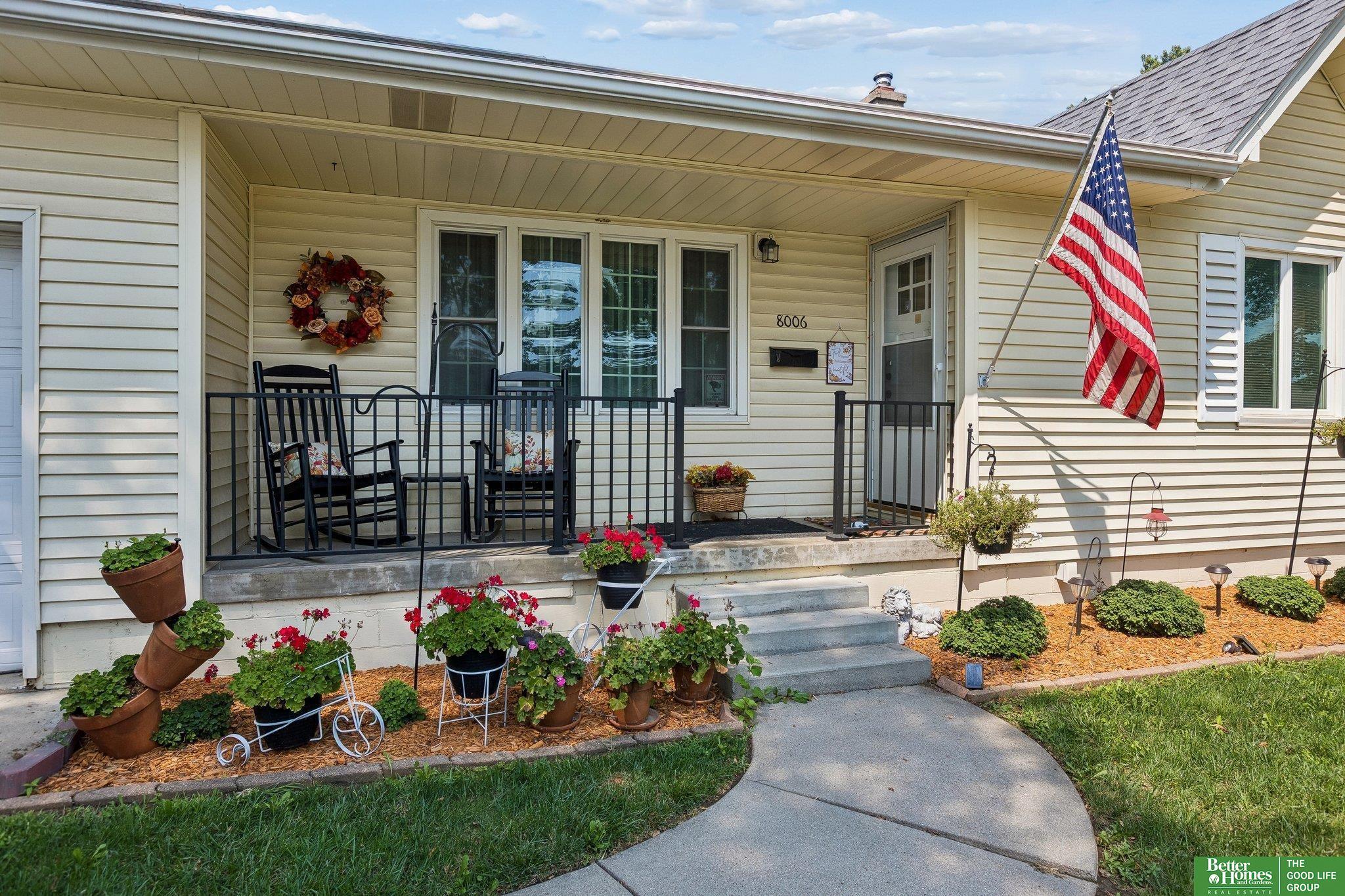 Nina St, Omaha, NE 68124