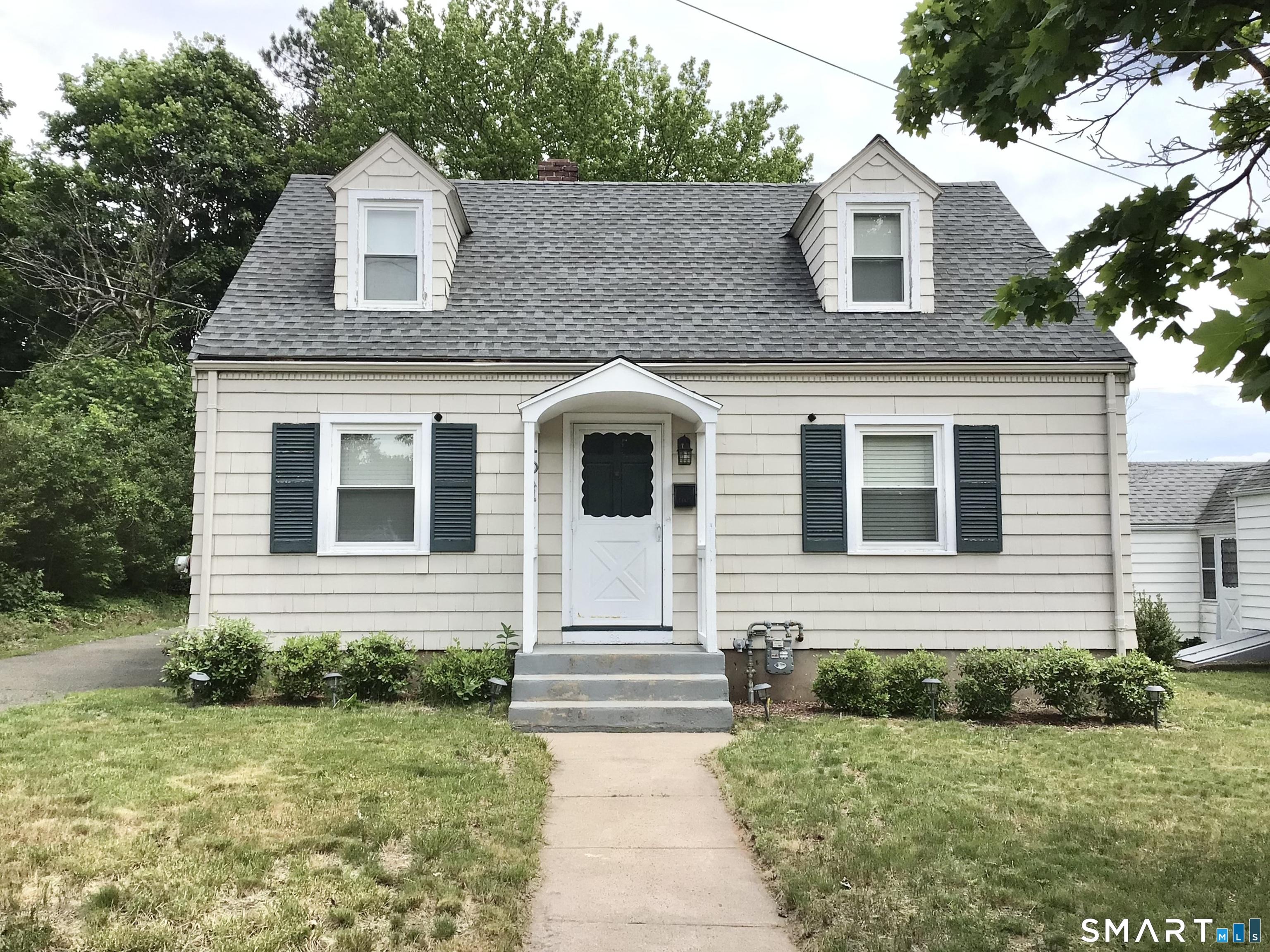 Thayer Rd, Hamden, CT 06514