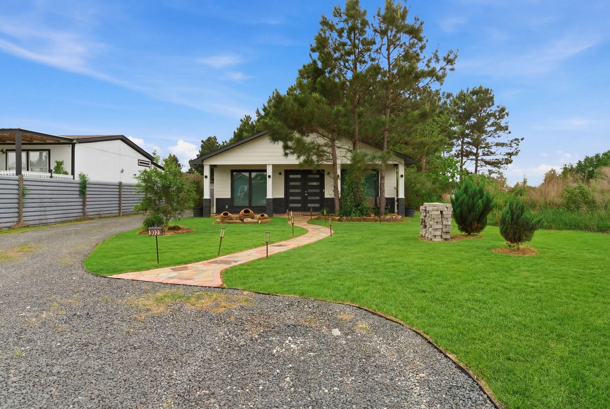 Road 5606, Cleveland, TX 77327