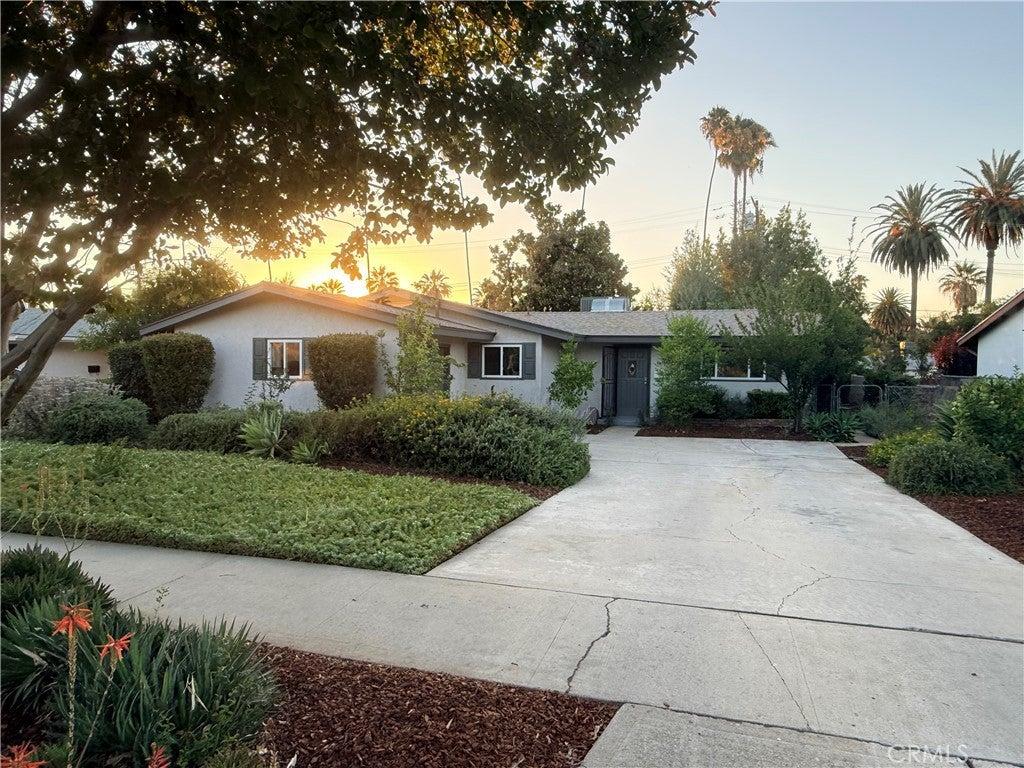 Dale Ln, Redlands, CA 92373