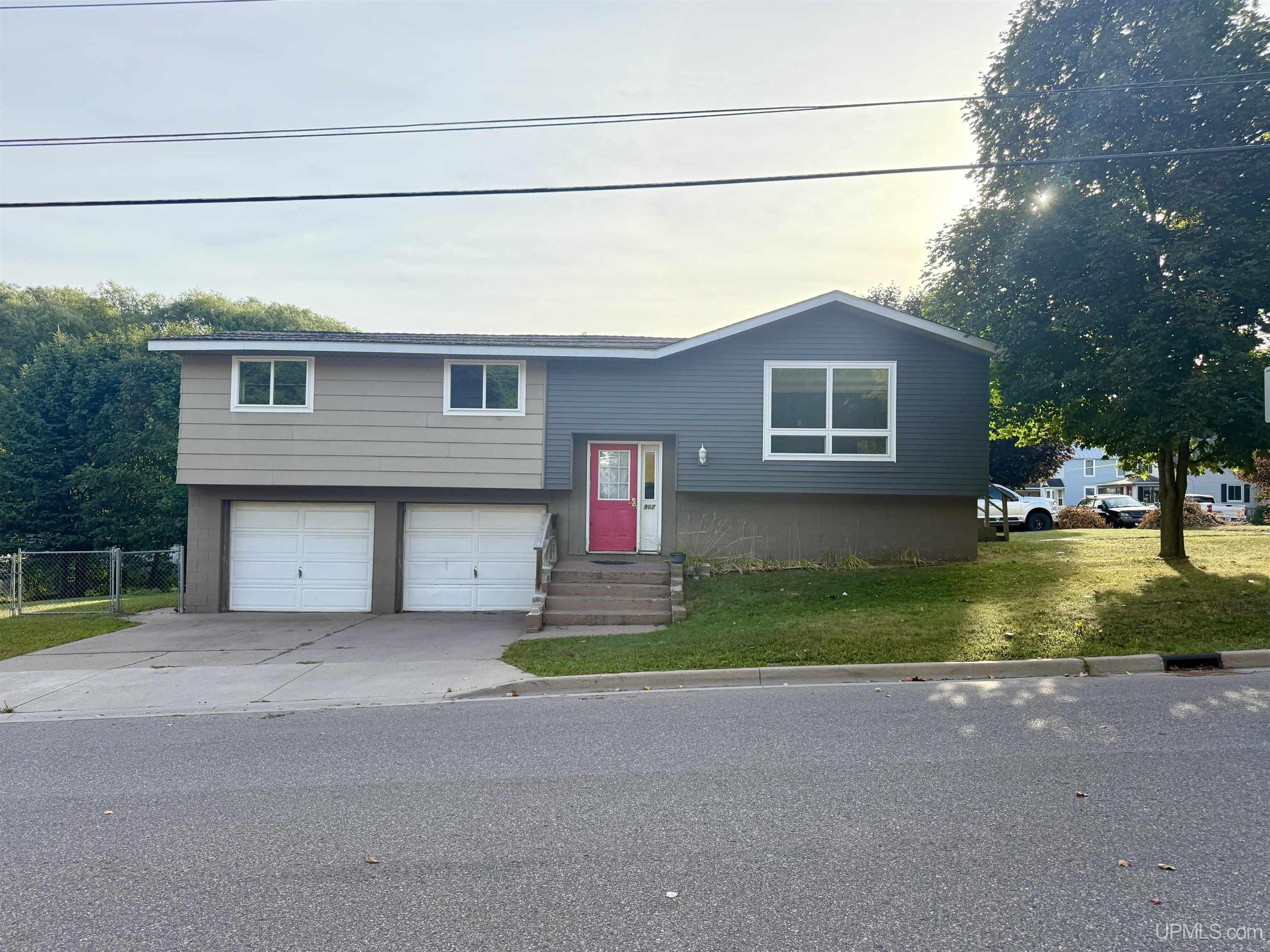 Altamont St, Marquette, MI 49855