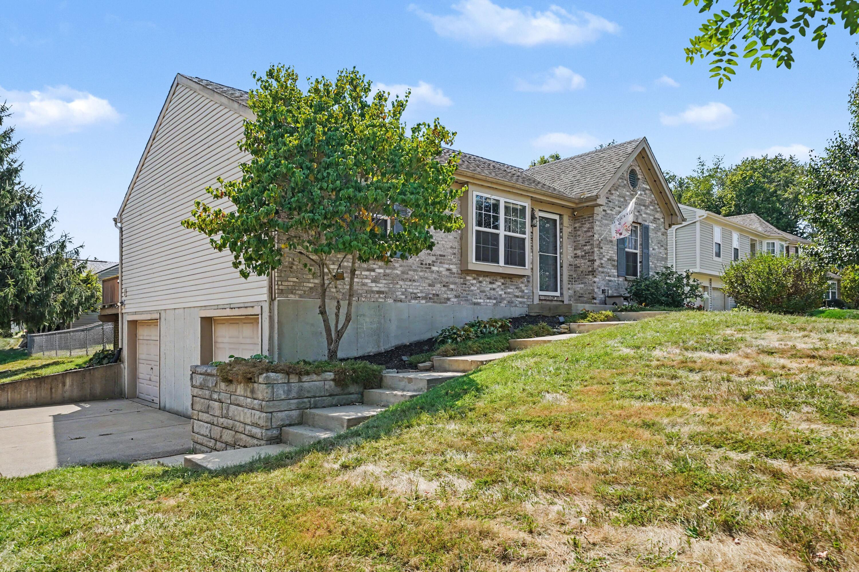 Ashbrook Cir, Burlington, KY 41005
