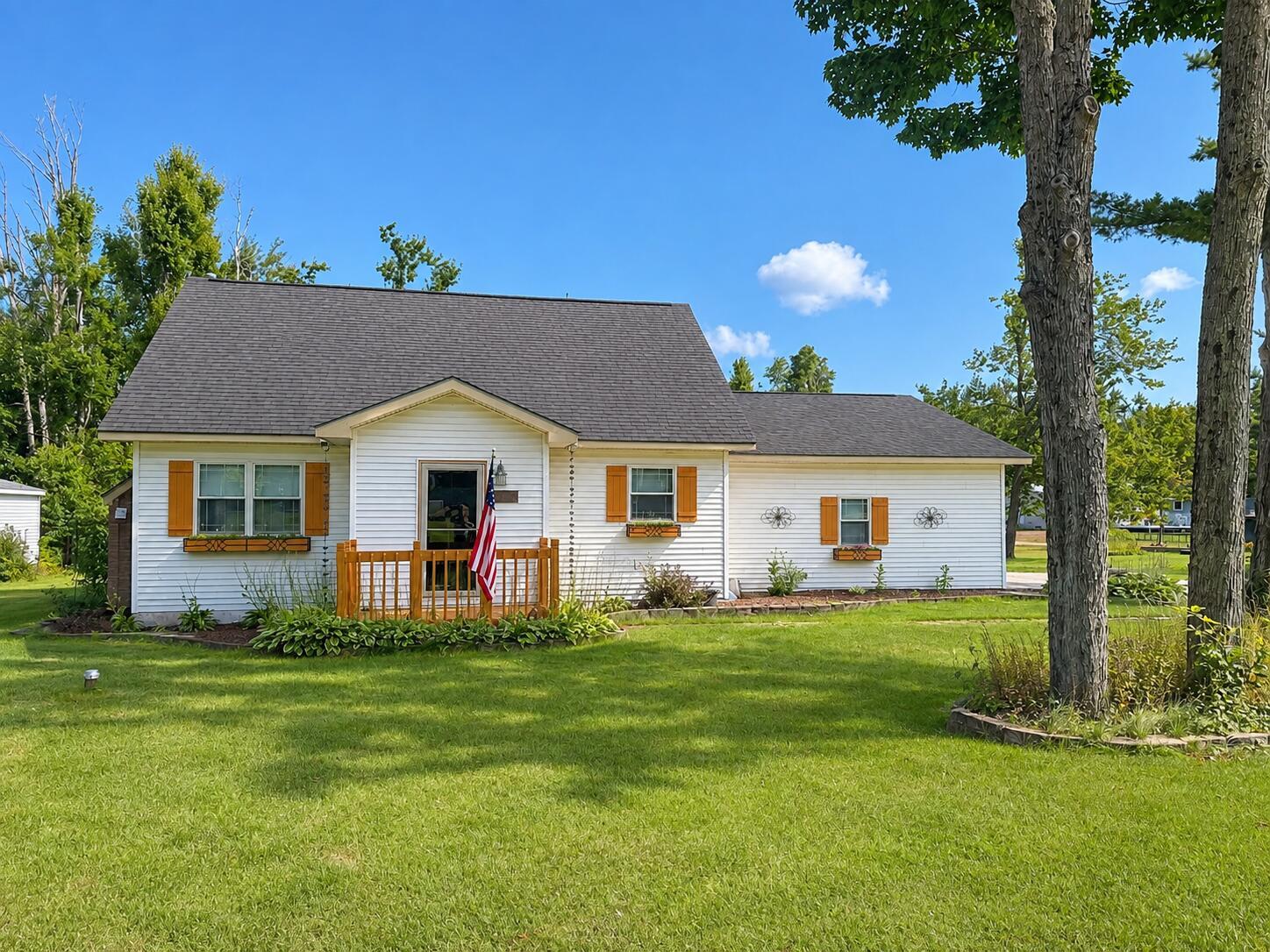 Baden Strasse, Gaylord, MI 49735