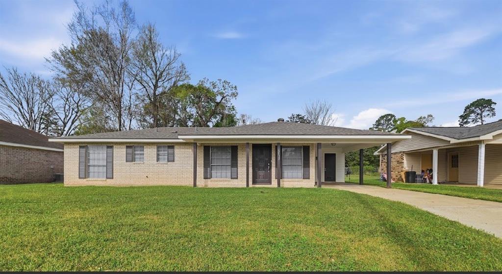 Noel St, Alexandria, LA 71302