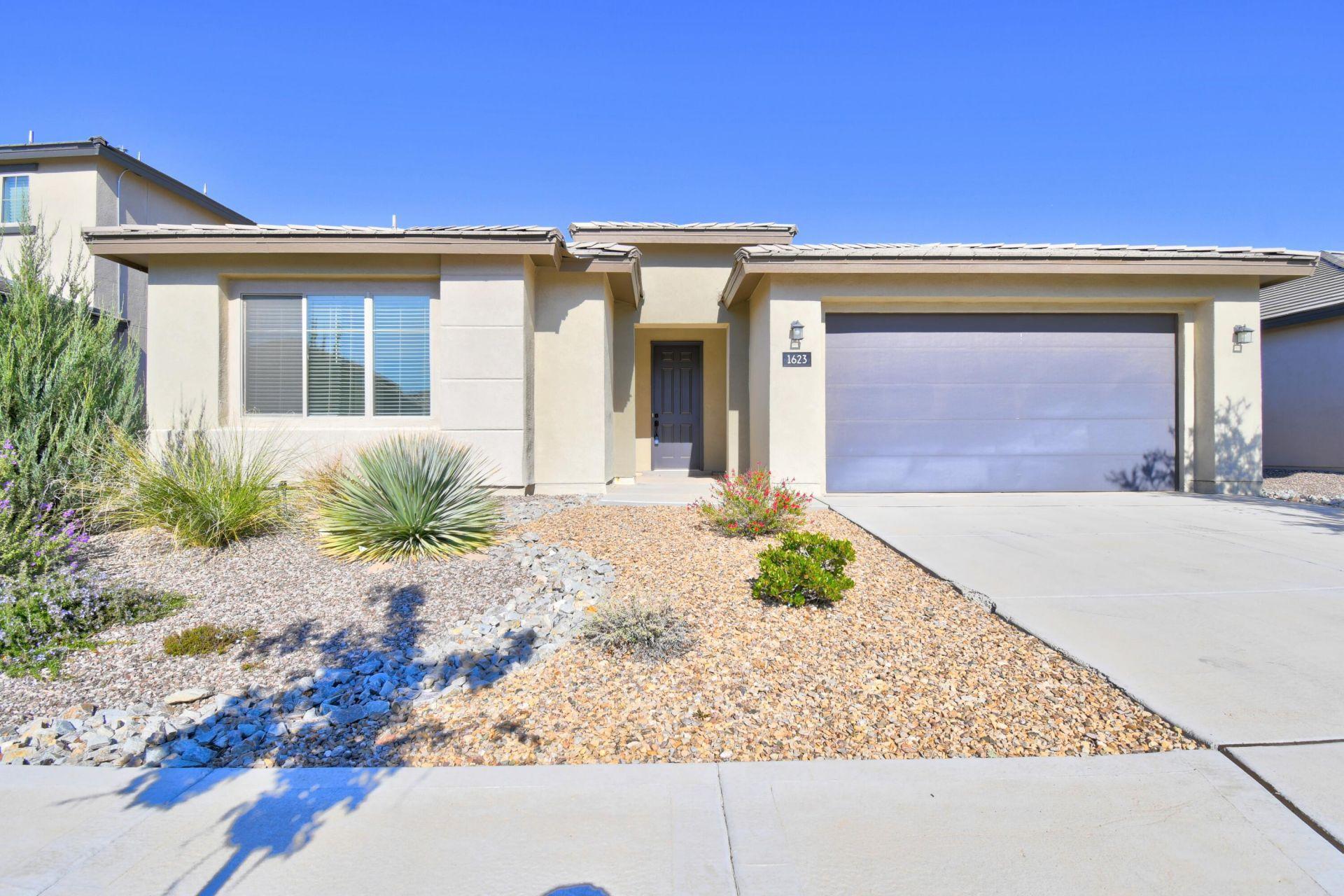Beaver Mountain Trl Nw, Albuquerque, NM 87120