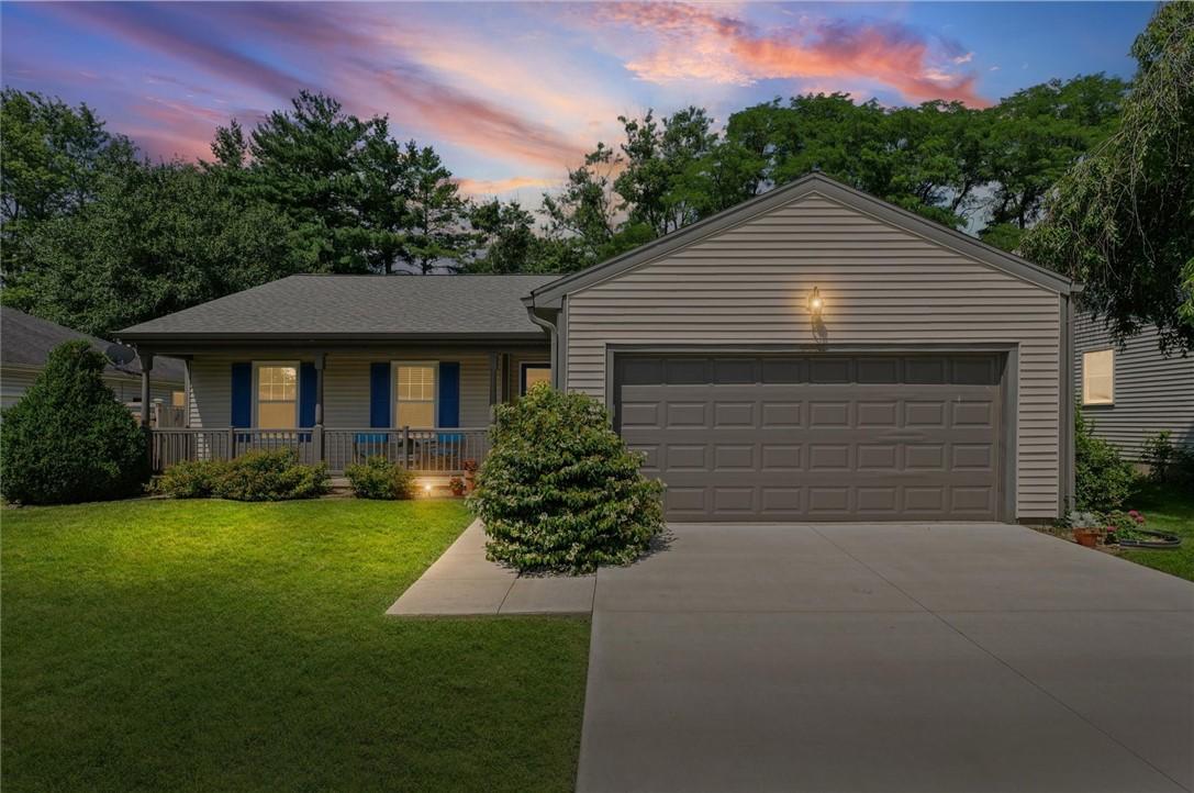Woodlawn Dr, Charleston, IL 61920