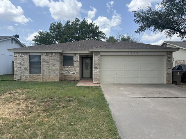 La Mesa Ln, San Angelo, TX 76905