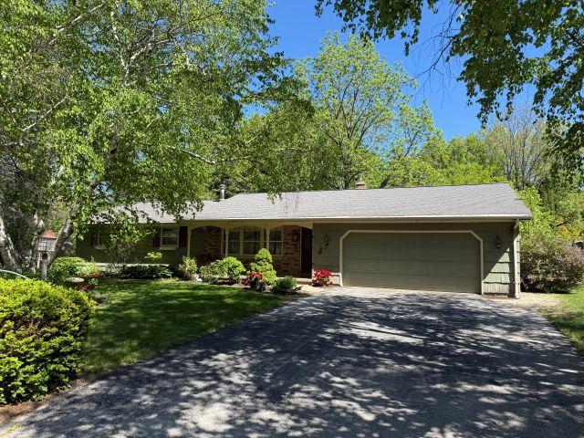 W Redwood Pl, Sturgeon Bay, WI 54235