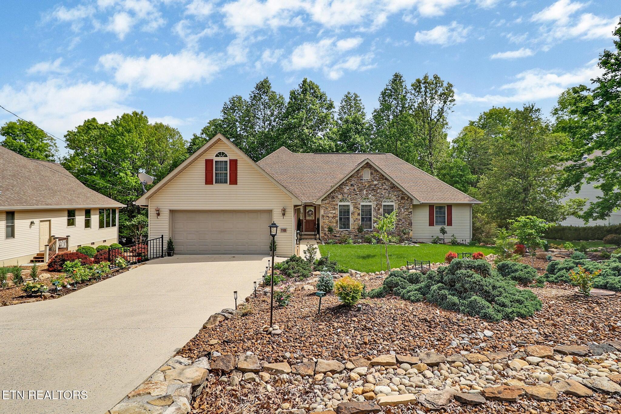 Cathedral Dr, Crossville, TN 38558