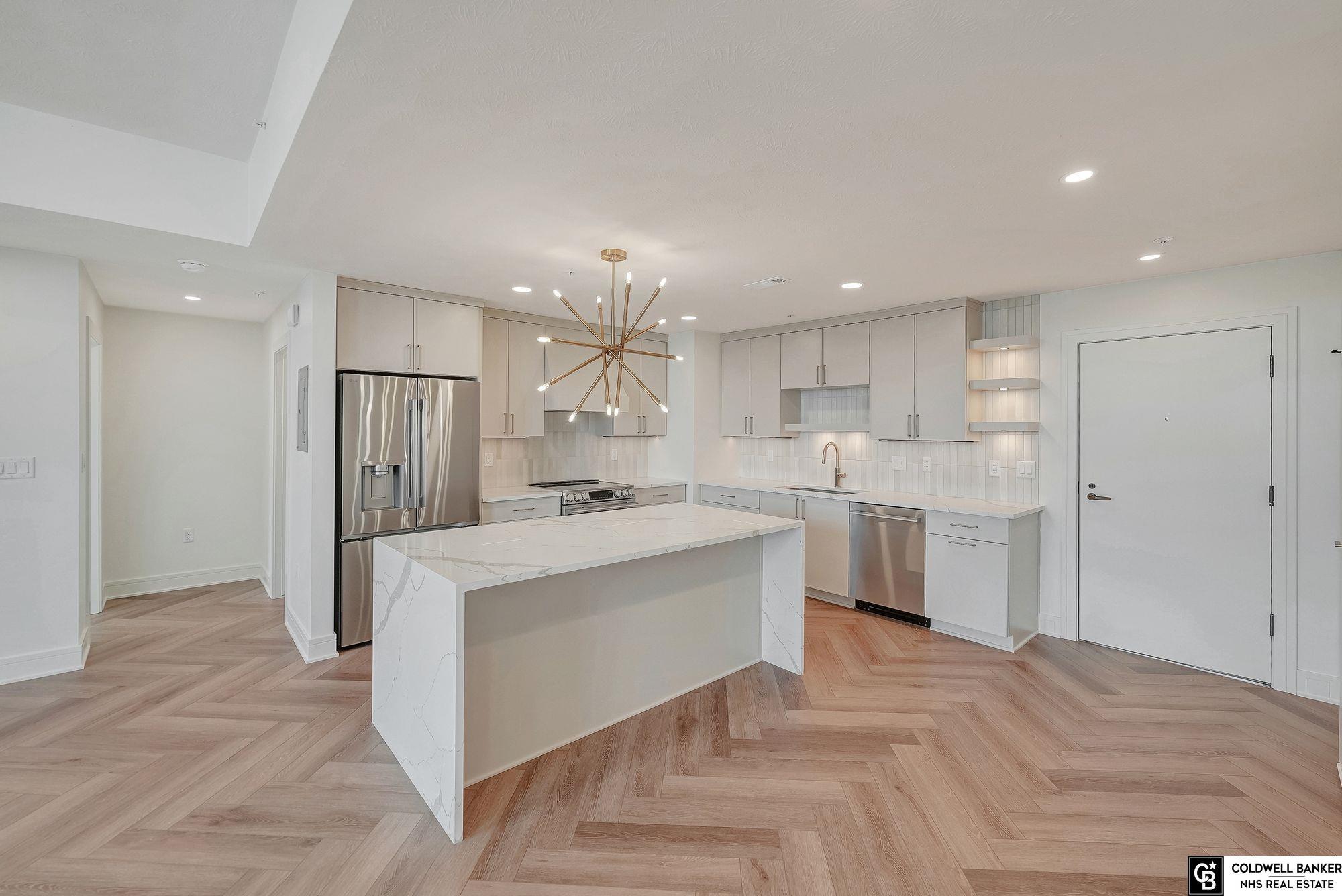 N 13th St, Lincoln, NE 68508