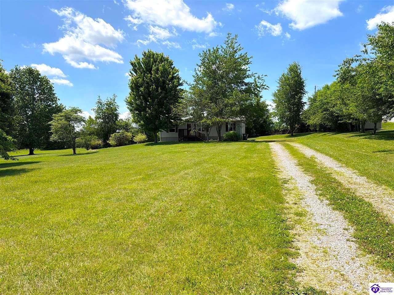 Sunset Dr, Vine Grove, KY 40175