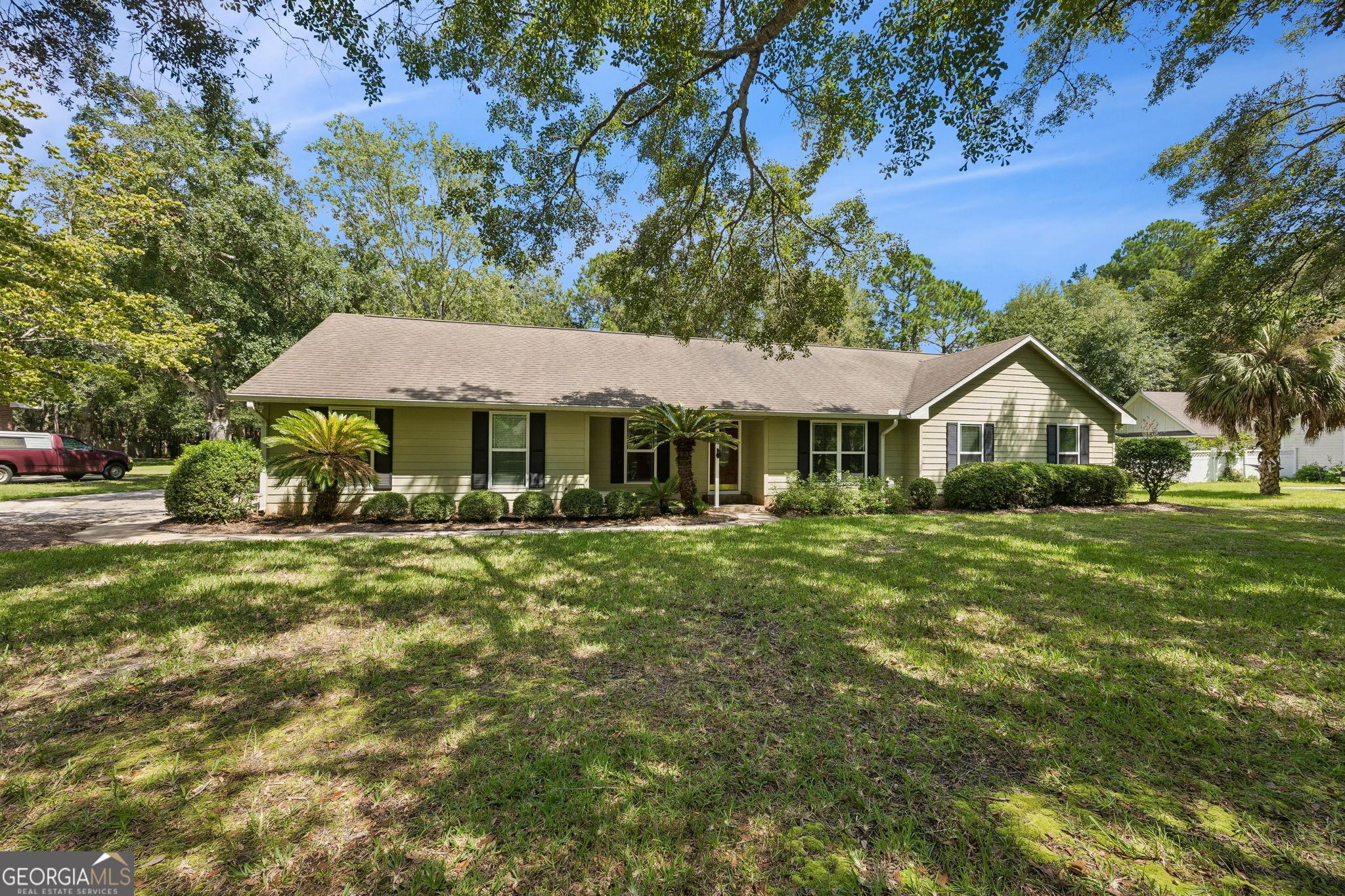 New Hammock Cir, Saint Marys, GA 31558
