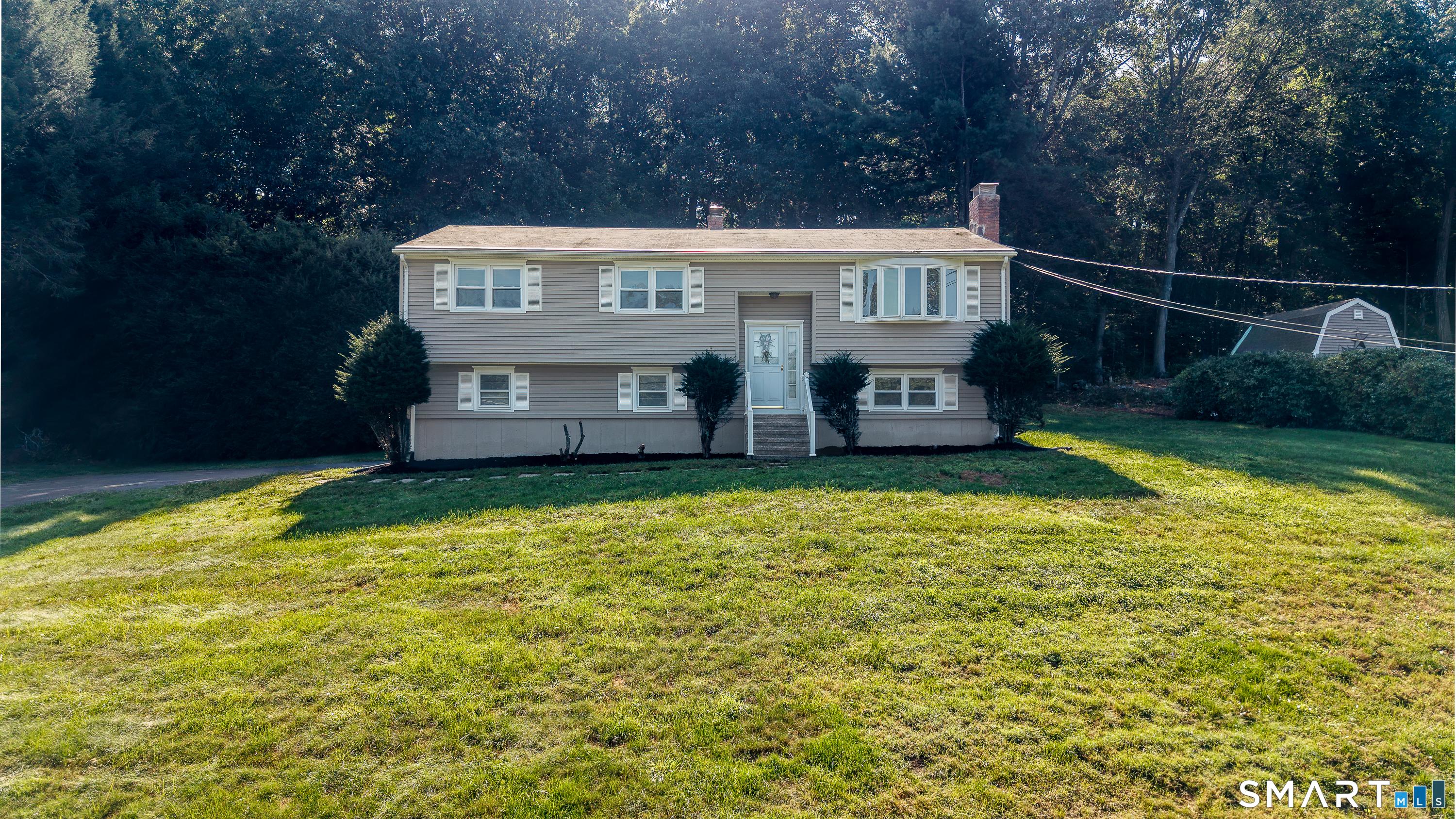 Longfellow Rd, Shelton, CT 06484