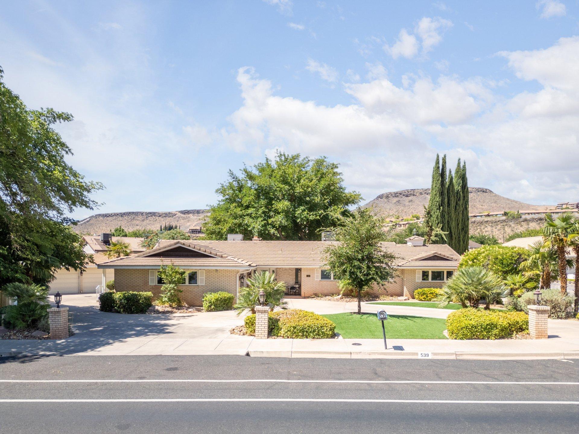 Diagonal St, Saint George, UT 84770