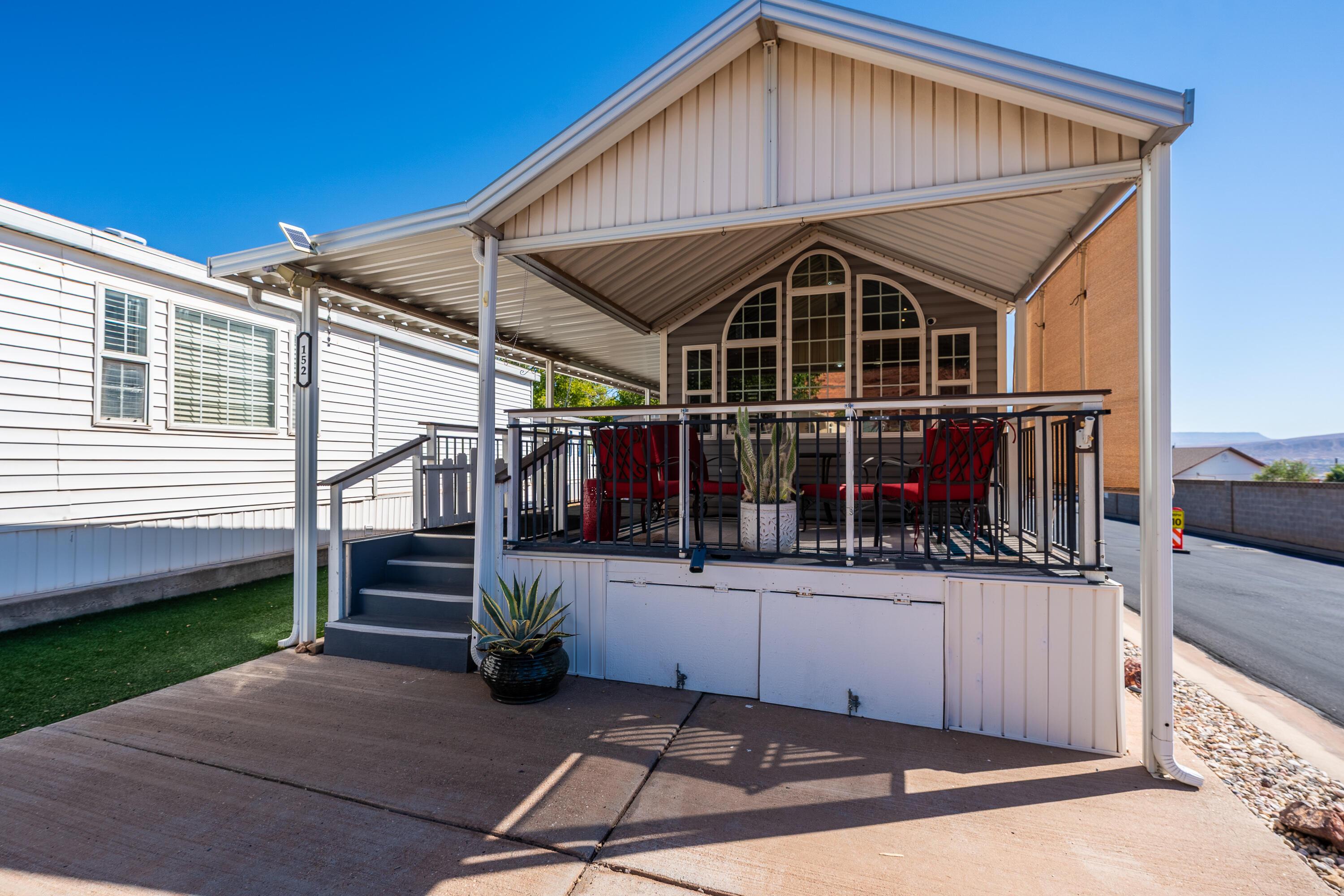 W Red Hills Pkwy, Washington, UT 84780