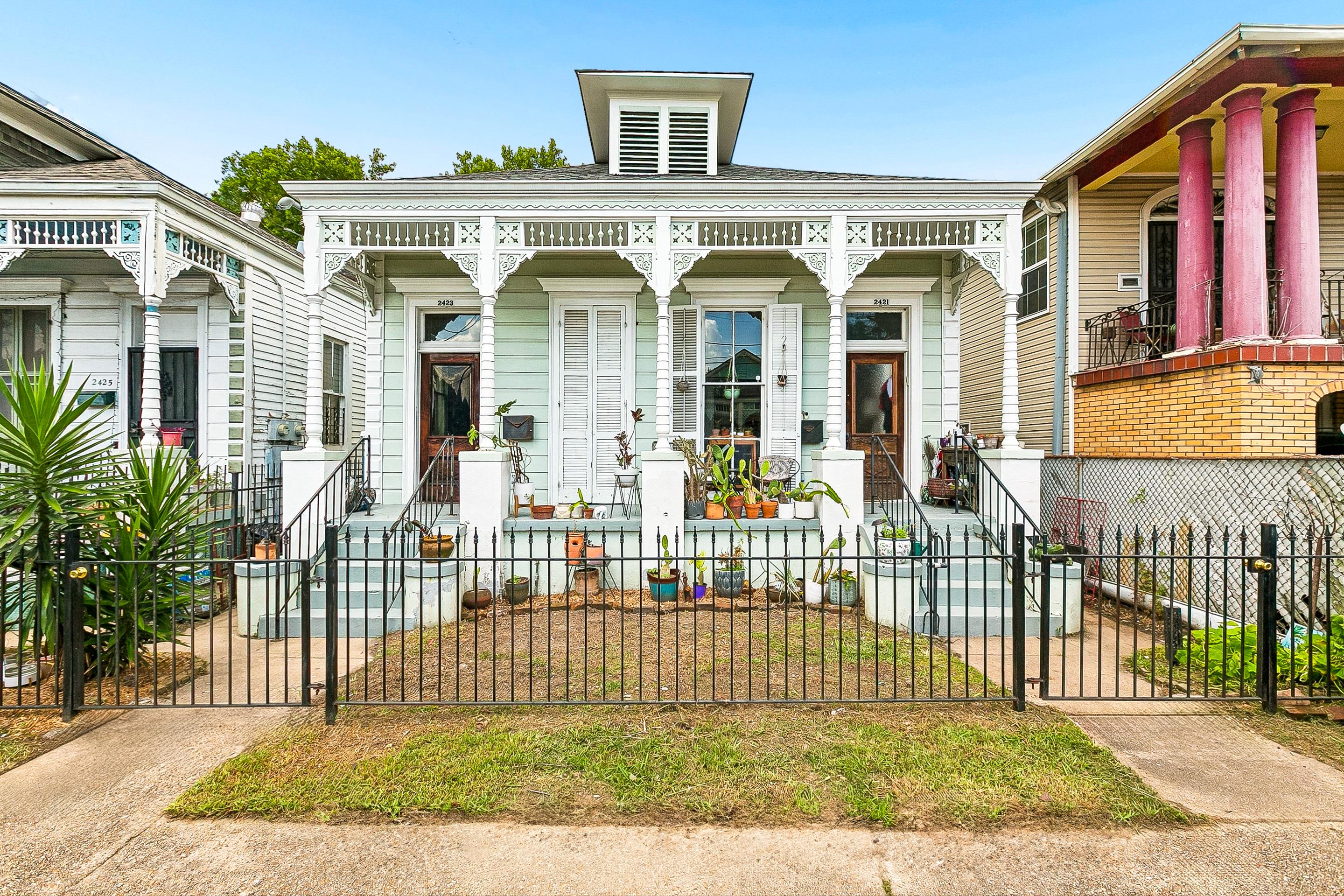 Columbus St, New Orleans, LA 70119