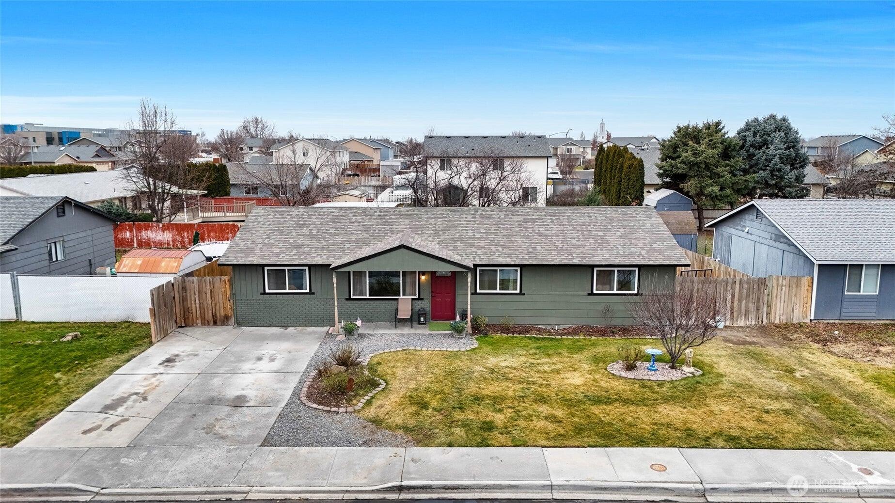 S Wallace St, Moses Lake, WA 98837