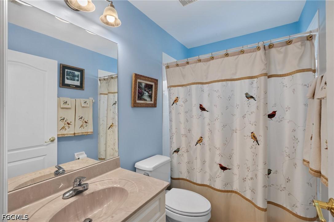 Grosse Point Ln, Fort Myers, FL 33919