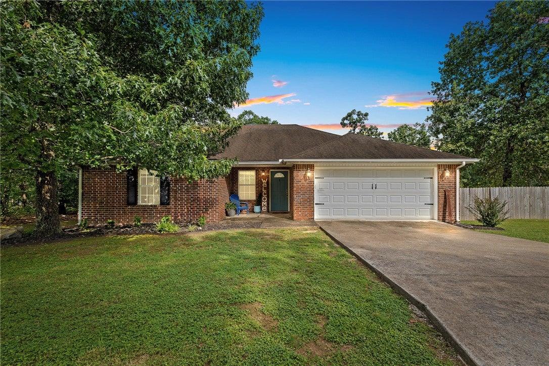 Leawood Pl, Bella Vista, AR 72715