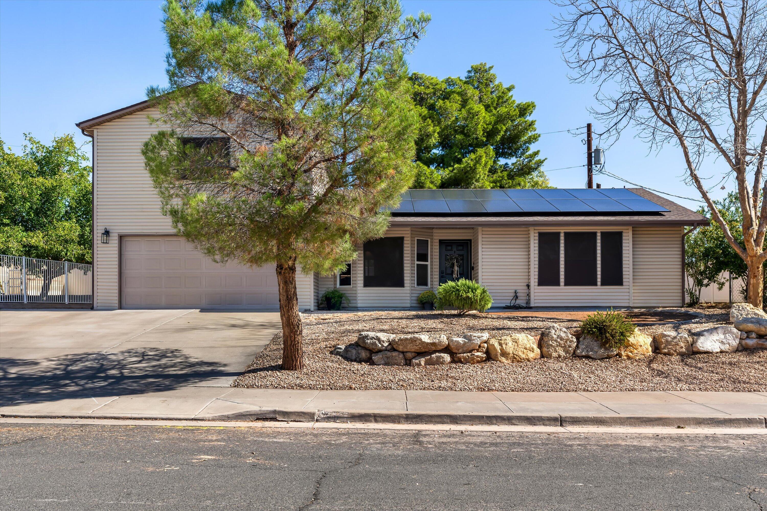 Prickley Pear Dr, Washington, UT 84780