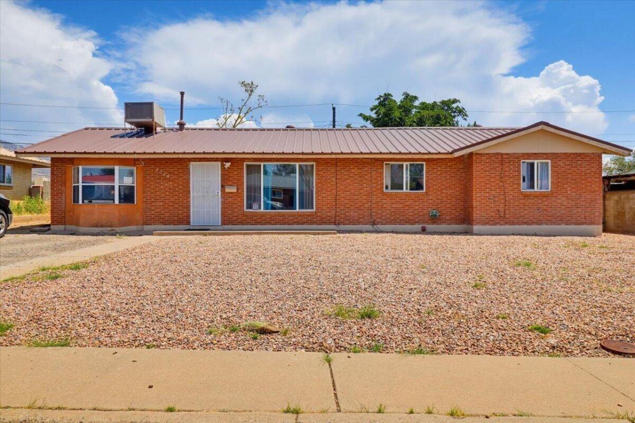 Stevens Dr Ne, Albuquerque, NM 87112