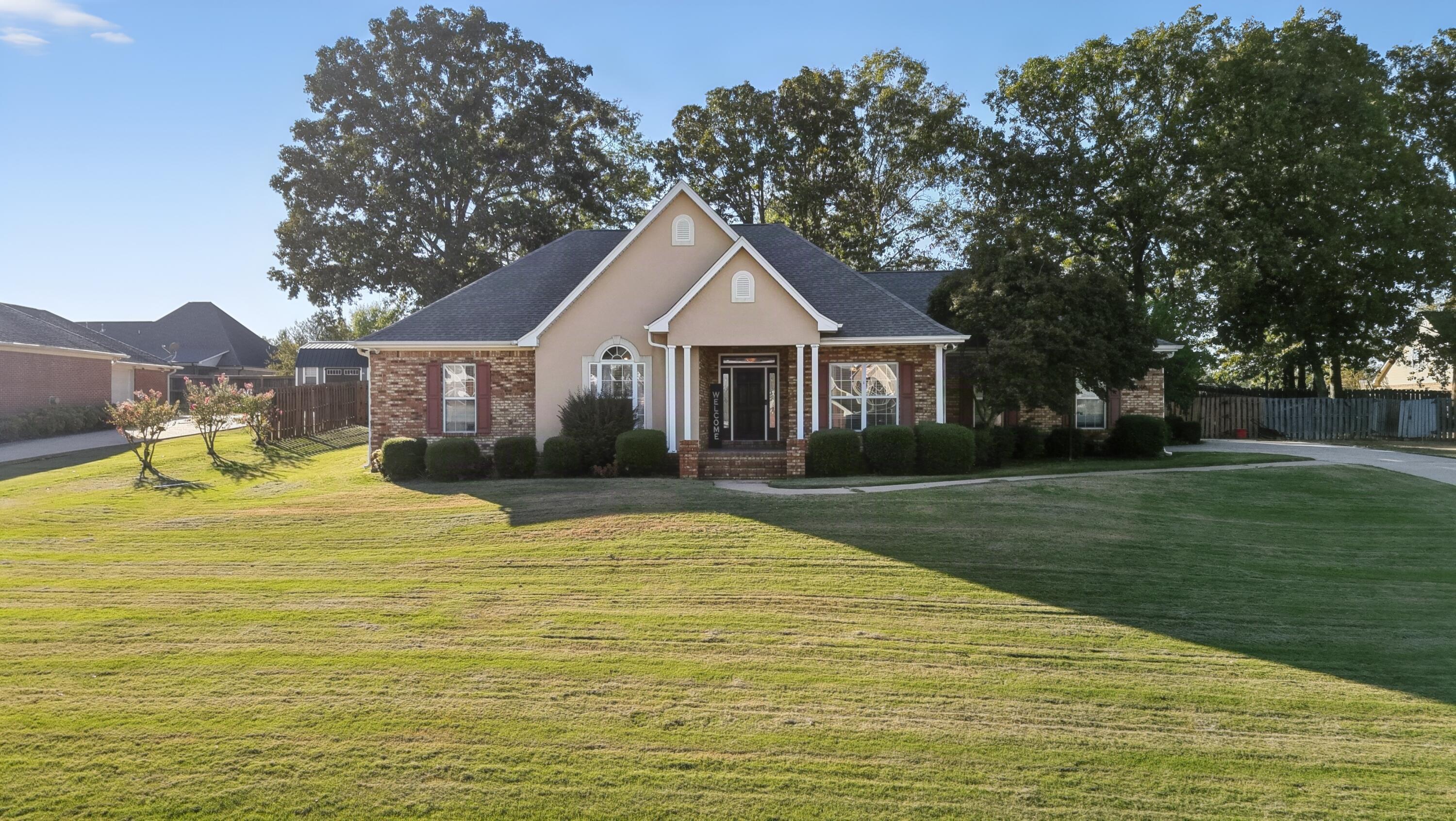 Pam Ave, Guntown, MS 38849