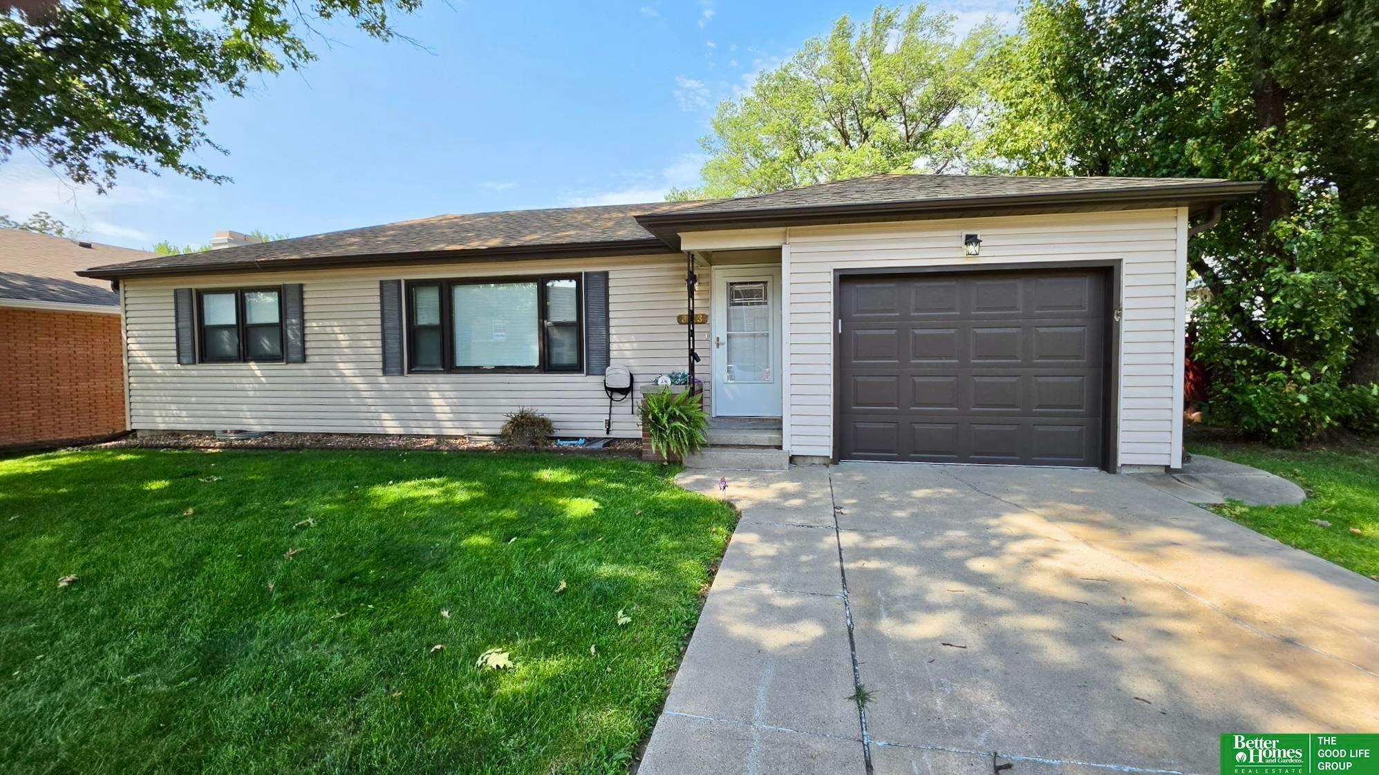 N Beaver Ave, York, NE 68467