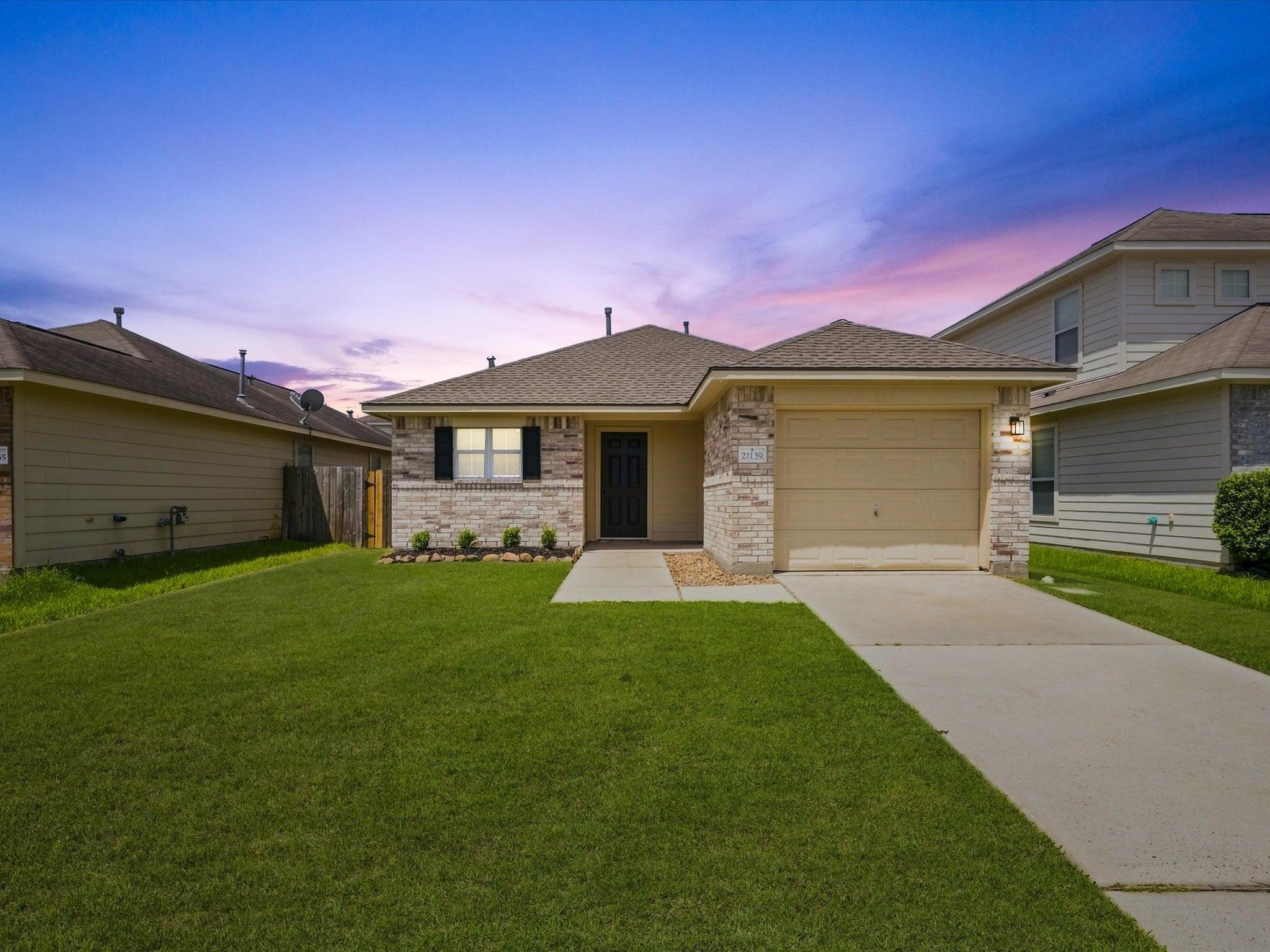 Grandin Wood Ct, Humble, TX 77338