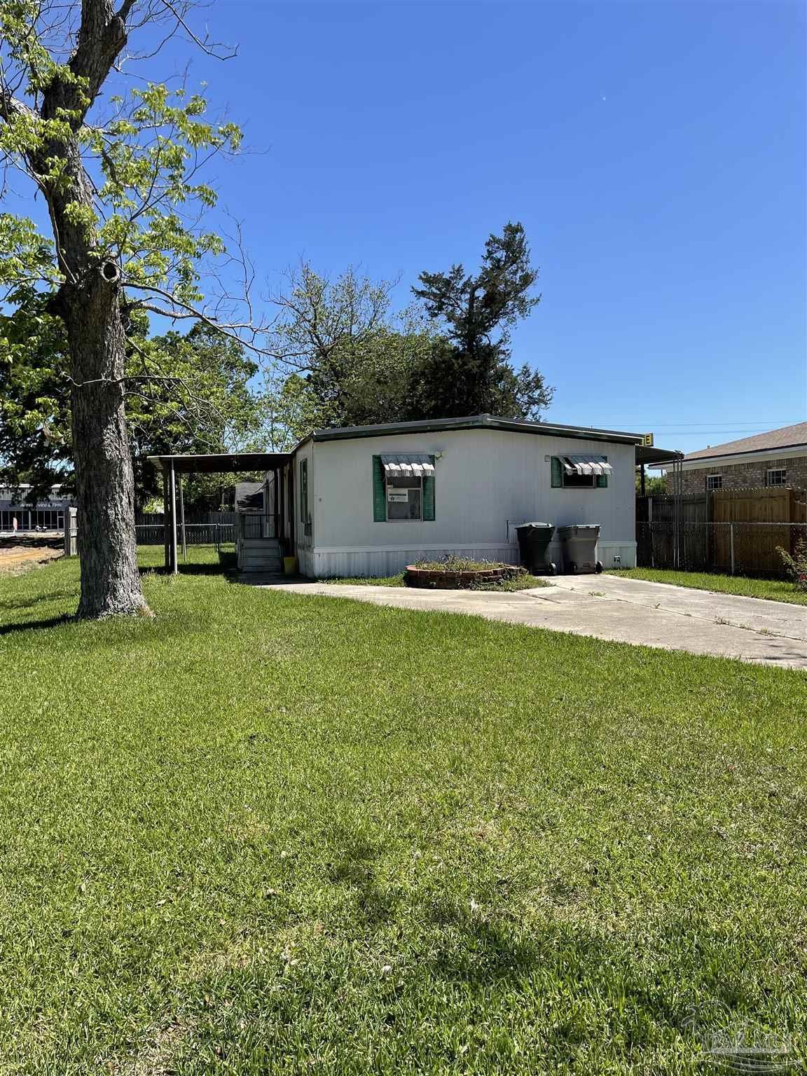 Sioux Trl, Pensacola, FL 32506