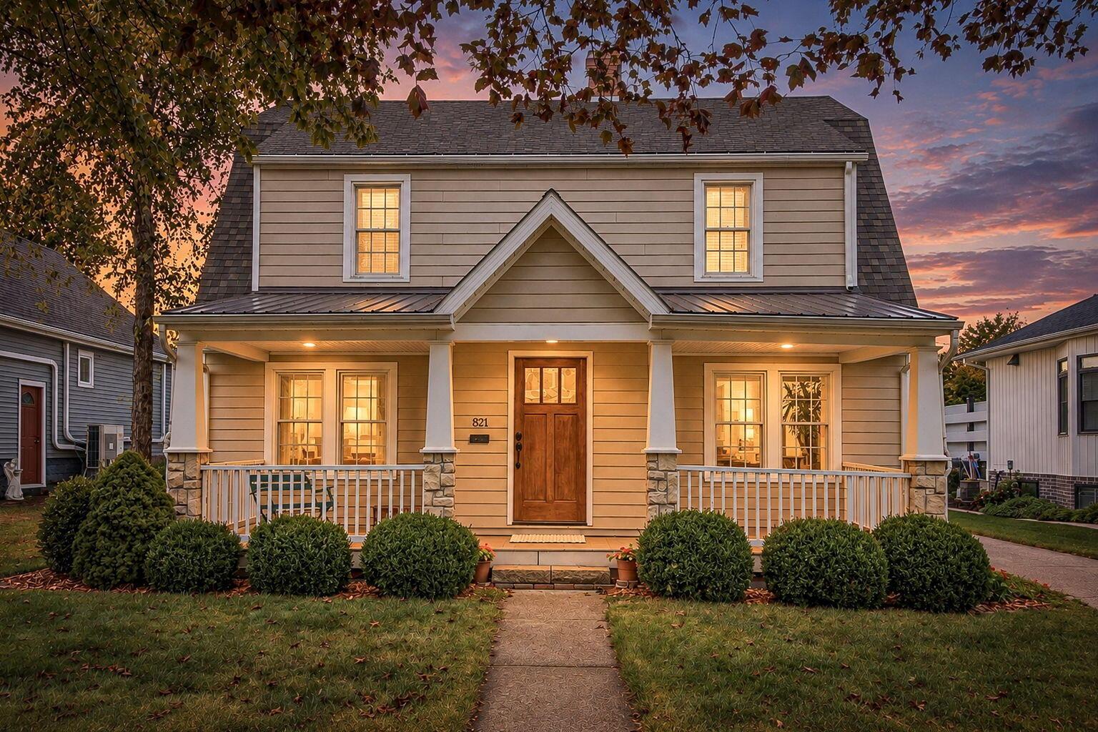 Lewis Ave, Saint Joseph, MI 49085