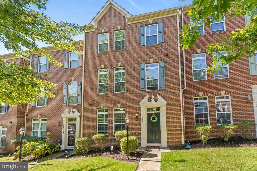 Merseyside Dr, Woodbridge, VA 22191