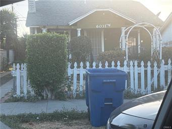 Madden Ave, Los Angeles, CA 90043