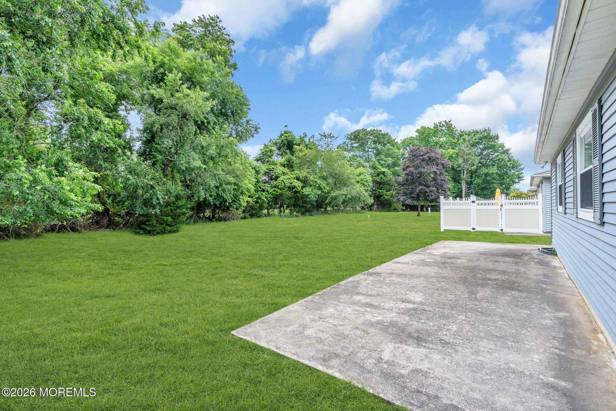 Biabou Dr, Toms River, NJ 08757